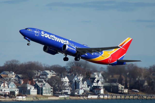 Boeing 737 MAX 8 (N8708Q) - WN 665 departing for Houston