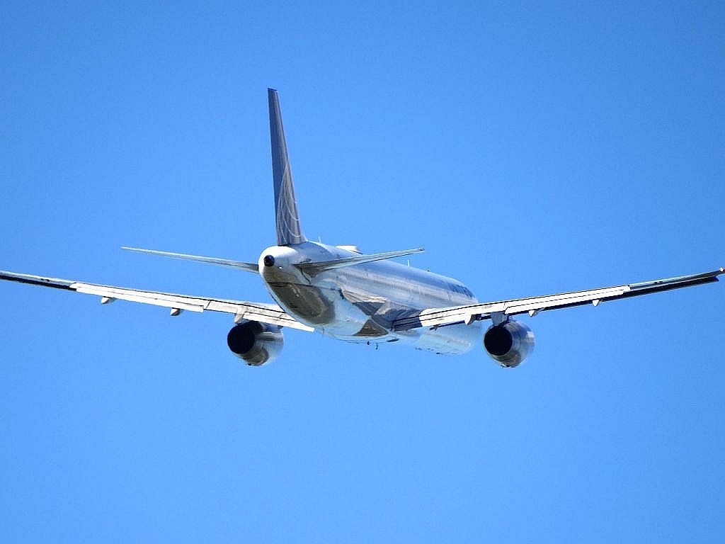 BOEING 757-300 (N74856)
