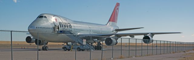 N624US — - Parked at KCOS after flying from Europe with Army Troops coming home.