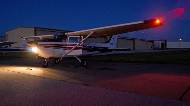 Cessna Skyhawk (N767CD)