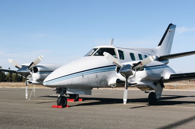 Beechcraft Duke (N39AG)