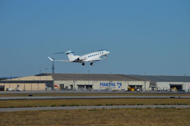 Gulfstream Aerospace Gulfstream G650 (N650GY) - Gulfstream 650GY departing Runway 18L at Huntsville returning to Savannah.