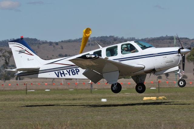 Beechcraft 35 Bonanza (VH-YBP)