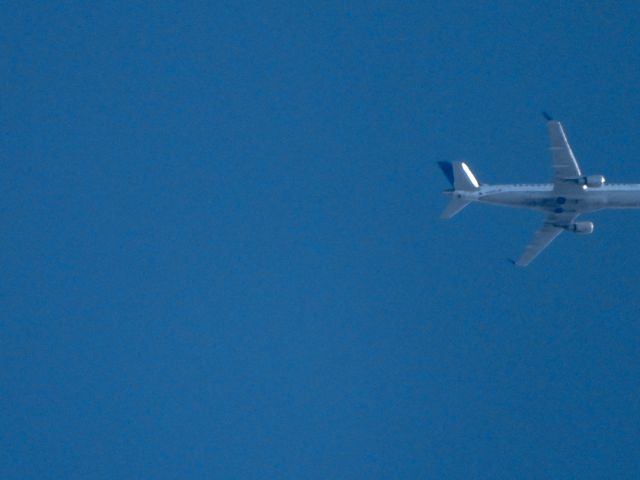 Embraer 175 —
