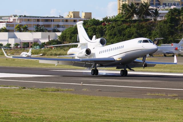Dassault Falcon 7X (G-PVHT)