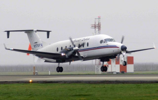 Beechcraft 1900 (N178YV)
