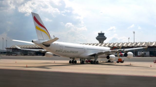 Airbus A340-300 (EC-MQM) - Plus Ultra Airbus A340-313 EC-MQM in Madrid 