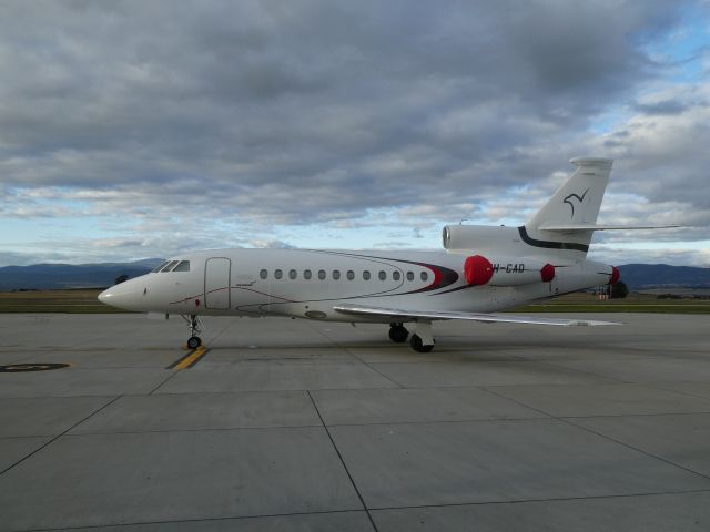 Dassault Falcon 900 (VH-CAD)