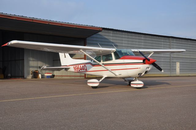 Cessna Skyhawk (N9644Q)