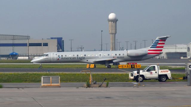 Embraer ERJ-145 (N648AE) - American Eagle Embraer ERJ-145LR N648AE in Toronto 