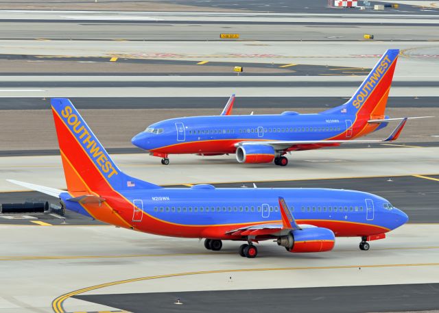 Boeing 737-700 (N219WN)