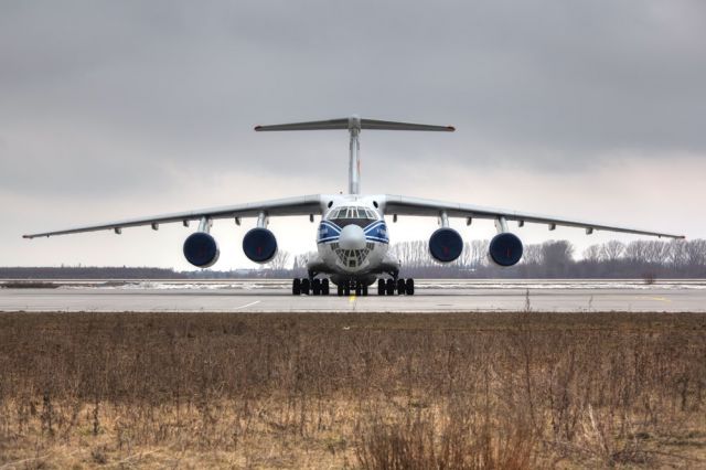 Ilyushin Il-76 (RA-76051)