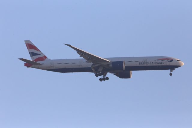 BOEING 777-300ER (G-STBB)