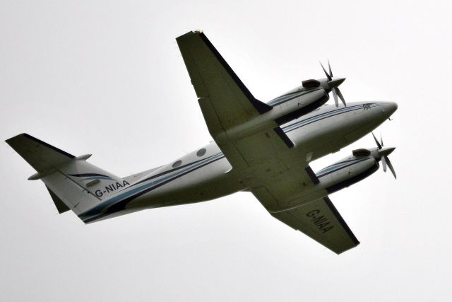 Beechcraft Super King Air 200 (G-NIAA) - Woodgate Executive Air Charter - Beech B200 Super King Air (G-NIAA) (Photo May 2016)