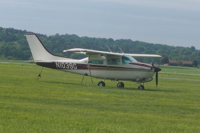 Cessna Centurion (N1039G)