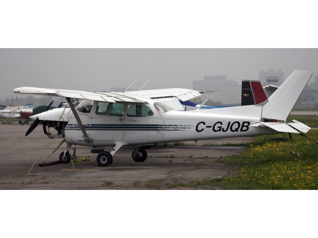 Cessna Skyhawk (C-GJQB)