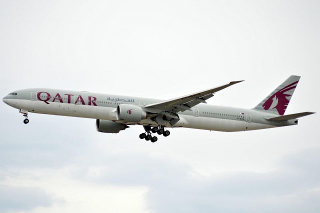 A7-BAQ — - Qatar 701 Heavy arriving from Doha 