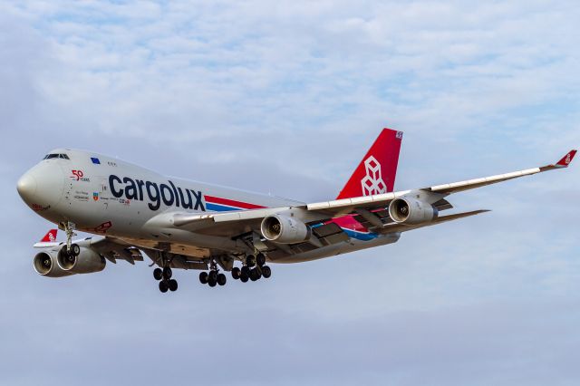 Boeing 747-400 (LX-WCV)