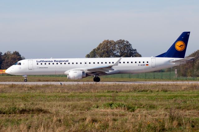 Embraer ERJ-190 (D-AEBR)