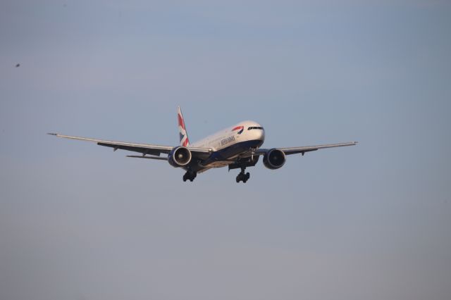 BOEING 777-300ER (G-STBH)