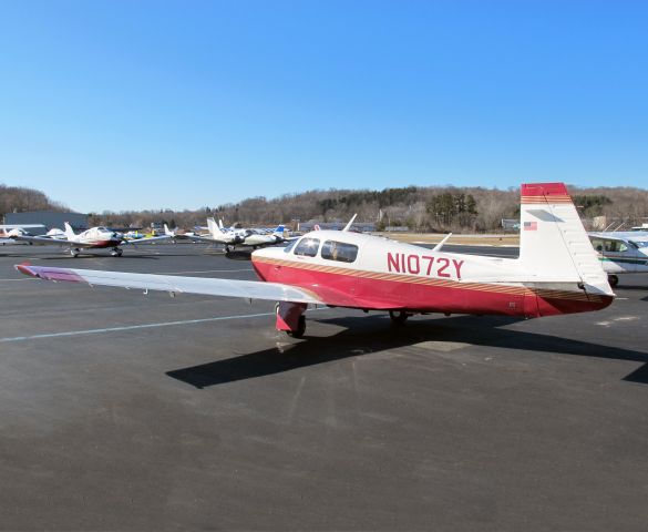 Mooney M-20 (N1072Y)