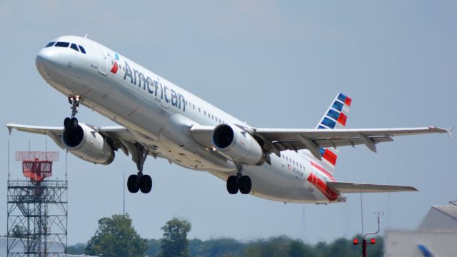 Airbus A321 (N544UW) - July 2018