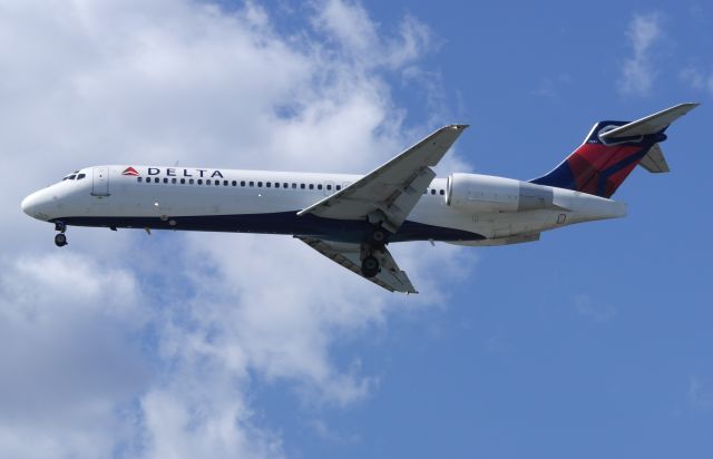 Boeing 717-200 (N954AT)