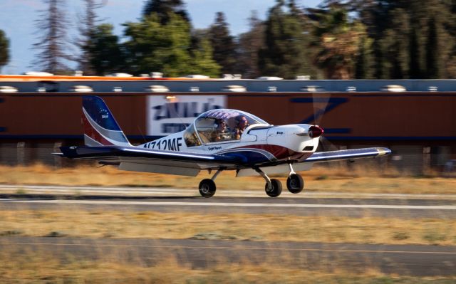 EVEKTOR SportStar (N712MF) - Photo of N712MF landing on 31R, taken by @planesthetics (on instagram).