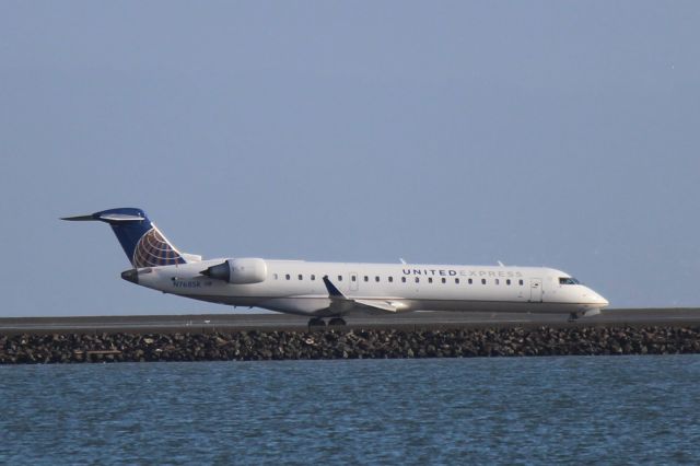 Canadair Regional Jet CRJ-700 (N768SK)