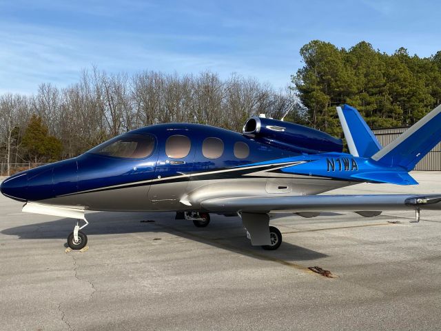 Cirrus Vision SF50 (N1WA) - A Beautiful Aircraft