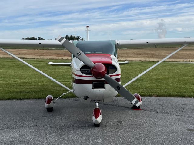 Cessna Skylane (N3556Y)