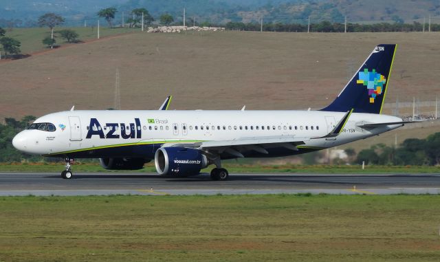 Airbus A320 (PR-YSN)