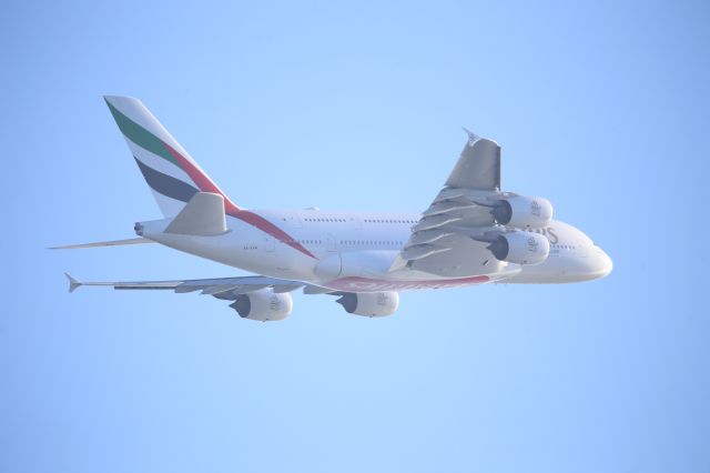 Airbus A380-800 (A6-EVM)