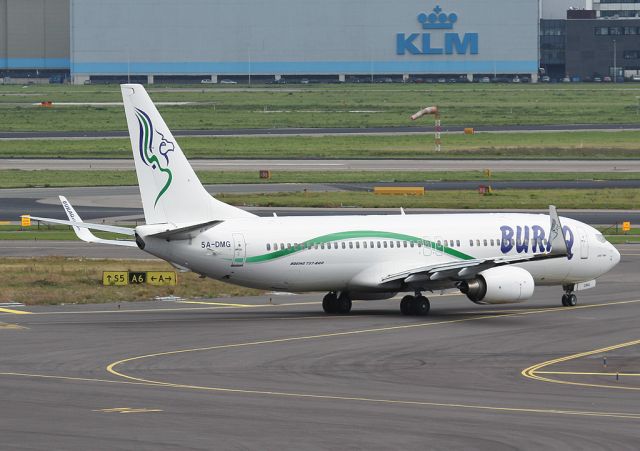 Boeing 737-800 (5A-DMG)