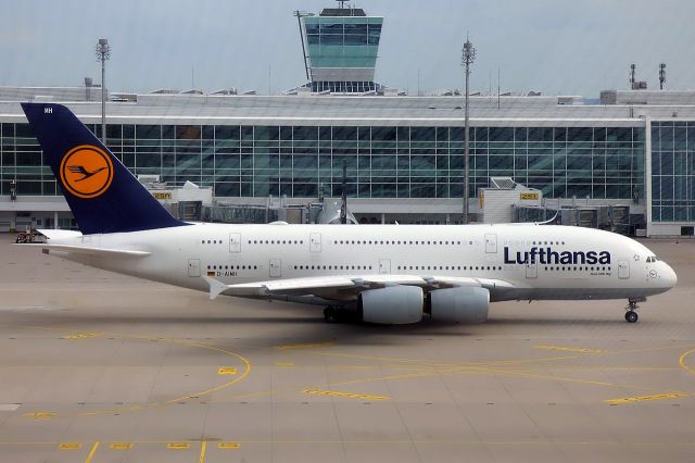 Airbus A380-800 (D-AIMH)