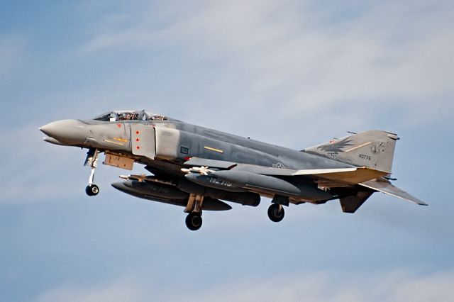 McDonnell Douglas F-4 Phantom 2 (64-0776) - Triple MiG Killer "Miss Piggy" landing @ George AFB for the 1988 Open House