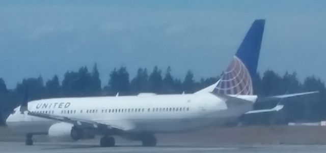 Boeing 737-700 (N75861)