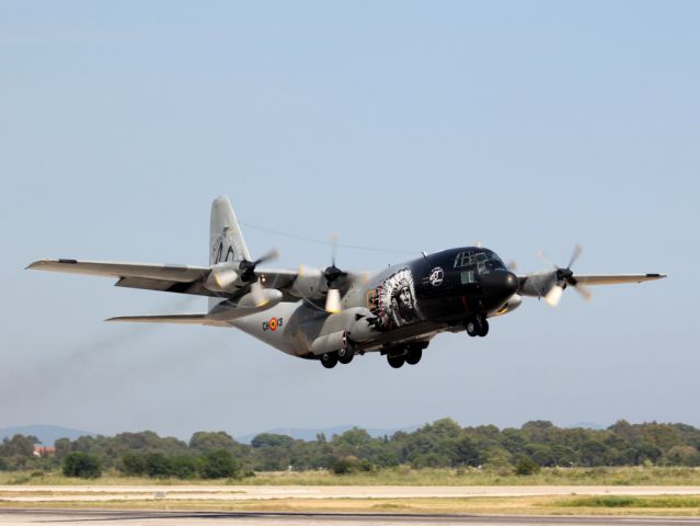 Lockheed C-130 Hercules (BMJ13) - BELGIAN AIR FORCE C130 TAKE OFF TO HYERES TOULON  06.13.14