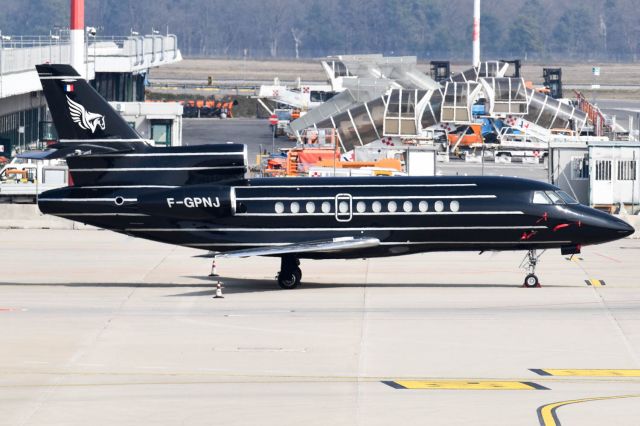 Dassault Falcon 900 (F-GPNJ)