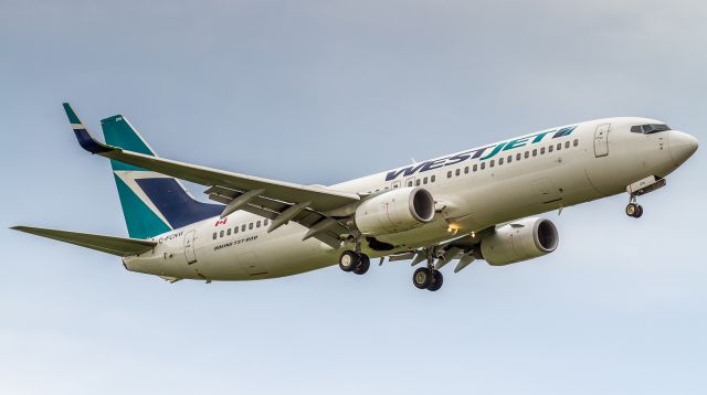 Boeing 737-800 (C-FCNW) - WJA664 arrives from Calgary