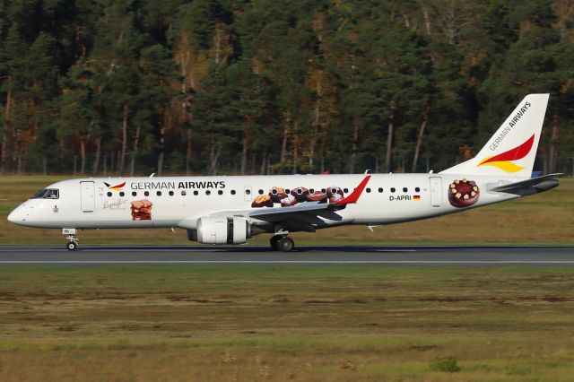 Embraer ERJ-190 (D-APRI)