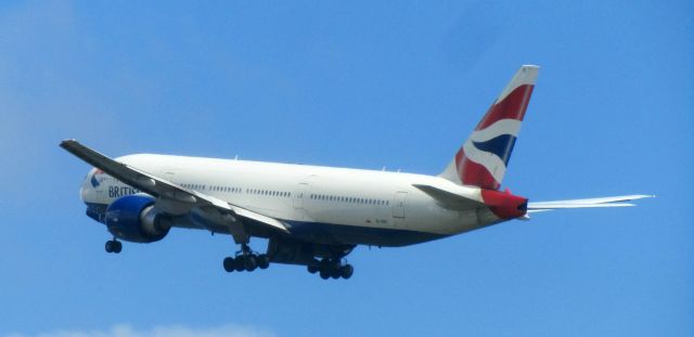 Boeing 777-200 (G-VIIV)