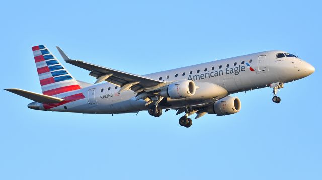 Embraer 175 (N132HQ) - Republic Airlines (American Eagle) Embraer ERJ-175 arrives at KRDU Rwy 23R on 12/04/2019 at 4:29 pm.