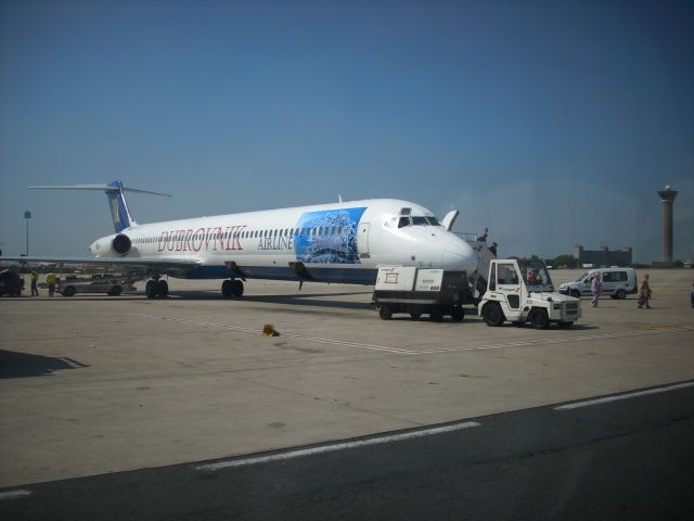 McDonnell Douglas MD-80 —