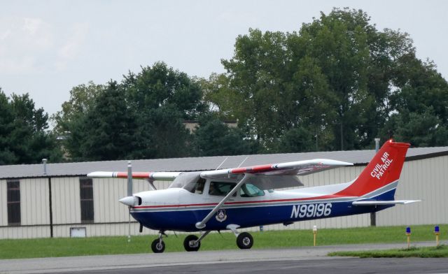 Cessna Skyhawk (N99196) - Taxiing along is this Civil Air Patrol Cessna Skyhawk in the Summer of 2018.