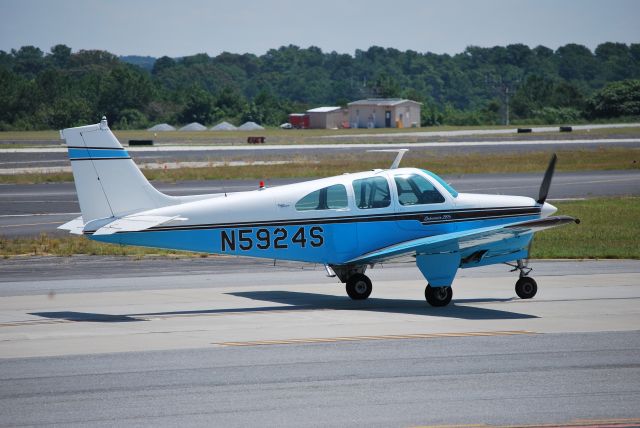 Beechcraft Bonanza (36) (N5924S) - 8/23/09