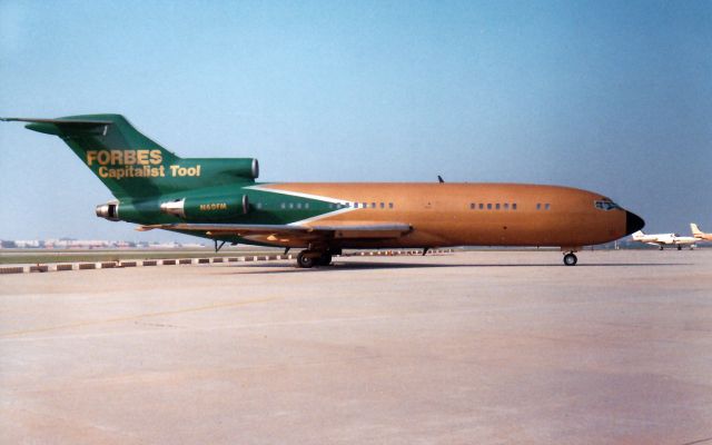 Boeing 727-100 (N60FM) - Atlanta, Ga. 29 Sep 1989