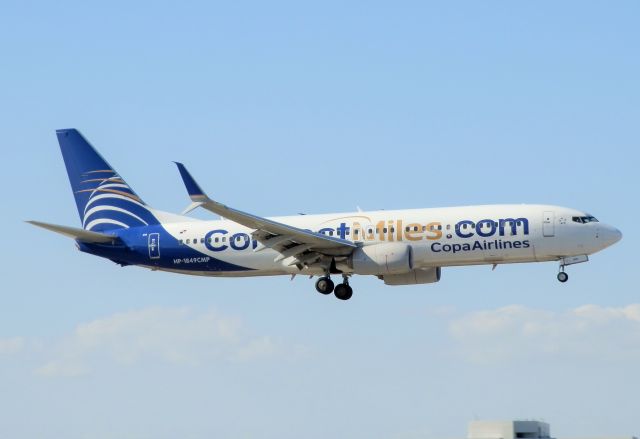 Boeing 737-800 (HP-1849CMP)