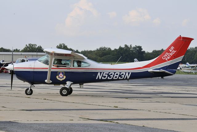 Cessna Skylane (N5383N) - Seen at KFDK on 8/23/2009.    NEGATIVE VOTE COURTESY OF SHREVEPORT, LOUISIANA USER WHOS RATED OVER 70 OF MY PHOTOS AS POOR.      a href=http://discussions.flightaware.com/profile.php?mode=viewprofile&u=269247  Profile/a