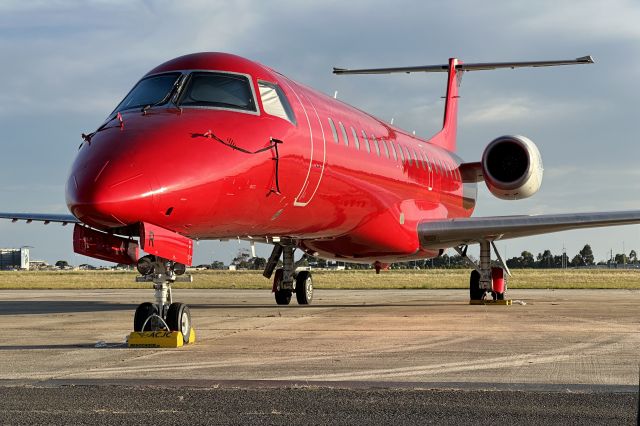 Embraer ERJ-145 (VH-JGR)